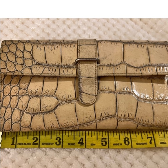 🩷Vintage Furla crocodile wallet💚🩷💚 - Picture 7 of 9